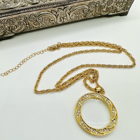Rhinestone Magnifying Loupe Pendant Necklace - Picture 12 of 12